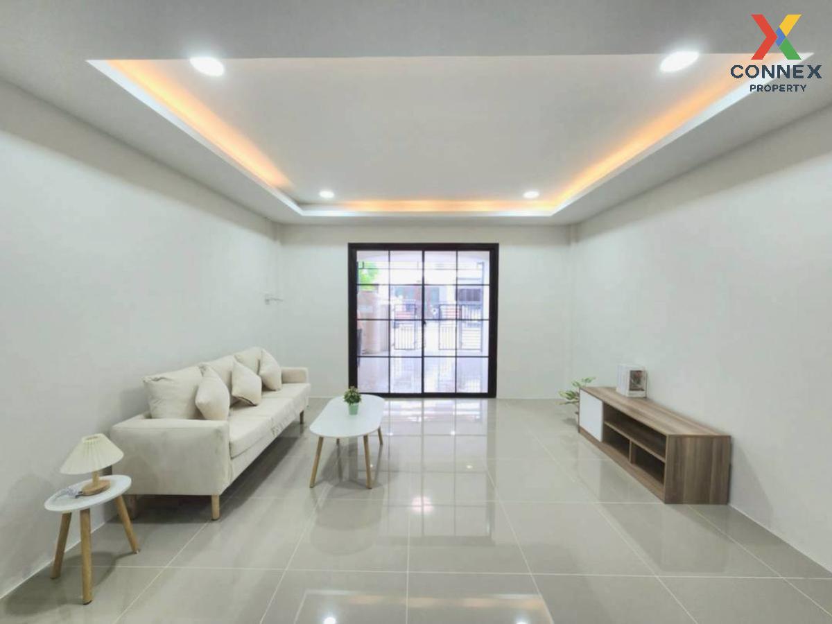 picture For Sale Townhouse/Townhome  , K.C. Ramintra 8 , newly renovated , Sam Wa Tawan Tok , Khlong Sam Wa , Bangkok , CX-126233 ✅ Live chat with us ADD LINE @connexproperty ✅  - 4/11
