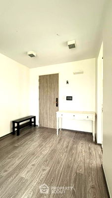 Condos for rent Nonthaburi Road : 2-BR Condo at Zelle Rattanathibet near MRT Phra Nang Klao Bridge (ID 2217334)