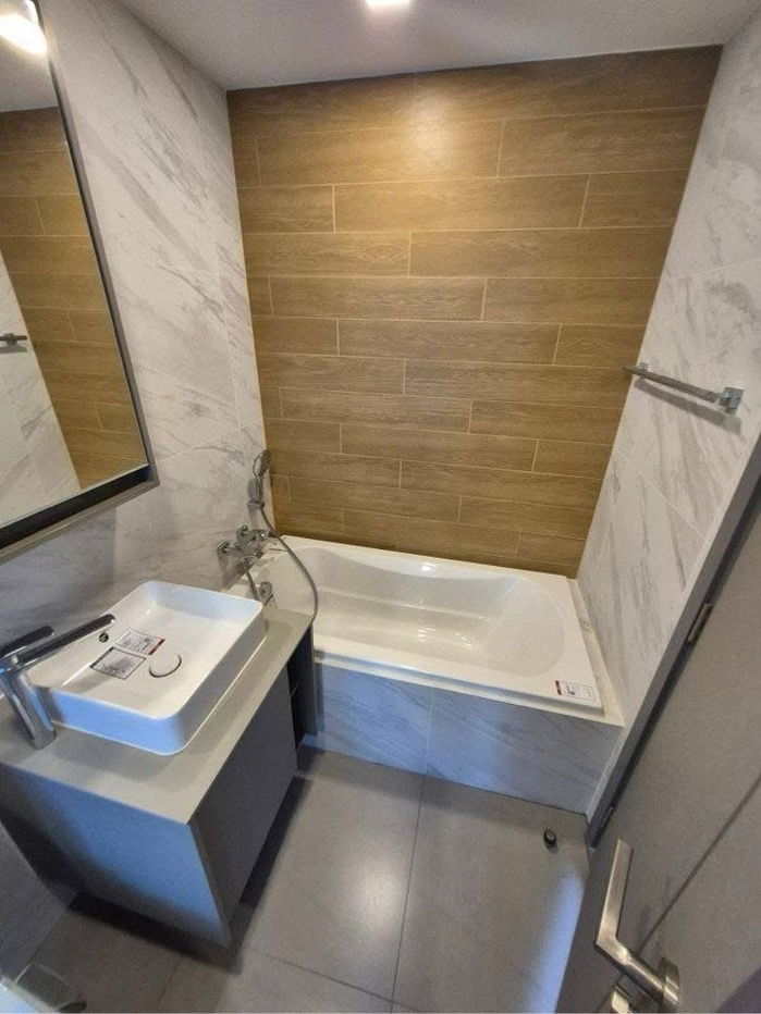 picture #Z1533 Condo for rent TAKA HAUS Ekkamai 12 - 10/10