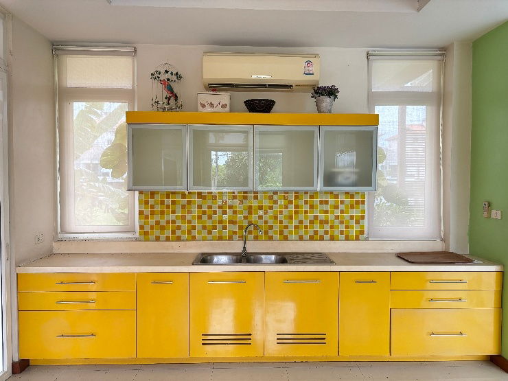picture Big house 1 rai, Panya Inthra P4, Pool Villa for big family or company - 14/50