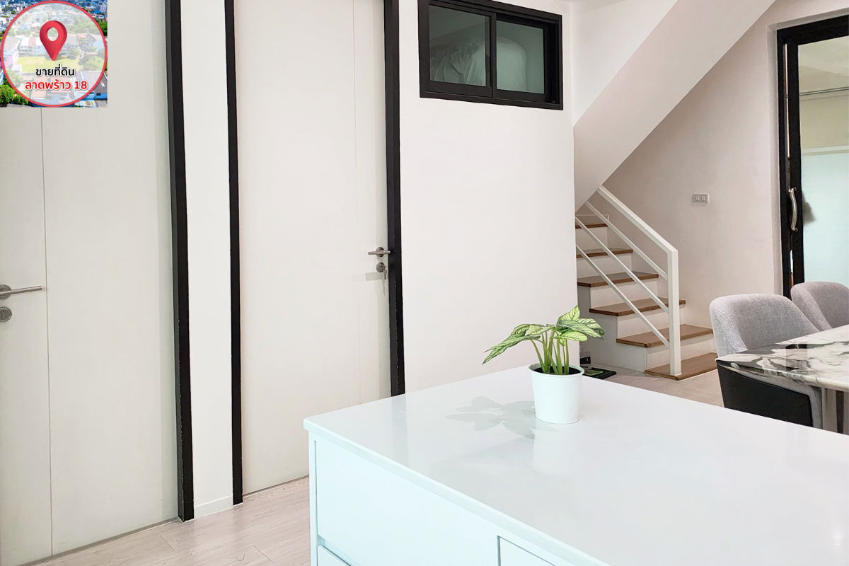 picture 🟢For Sale🟢Empty land 294 sq.w. Lat Phrao 18 near MRT, beautiful house, fully furnished📱ADD LINE @nathong97 (reply ⚡ 24 Hr) P591 - 10/20