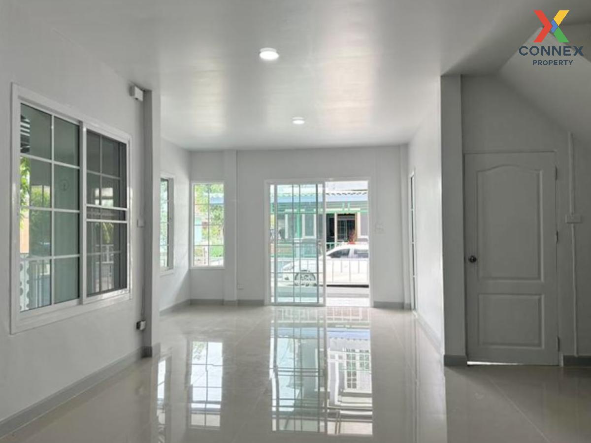 picture For Sale Townhouse/Townhome  , Baan Farlakool , Pracha Thipat , Thanyaburi , Pathum Thani , CX-125685 ✅ Live chat with us ADD LINE @connexproperty ✅  - 6/12