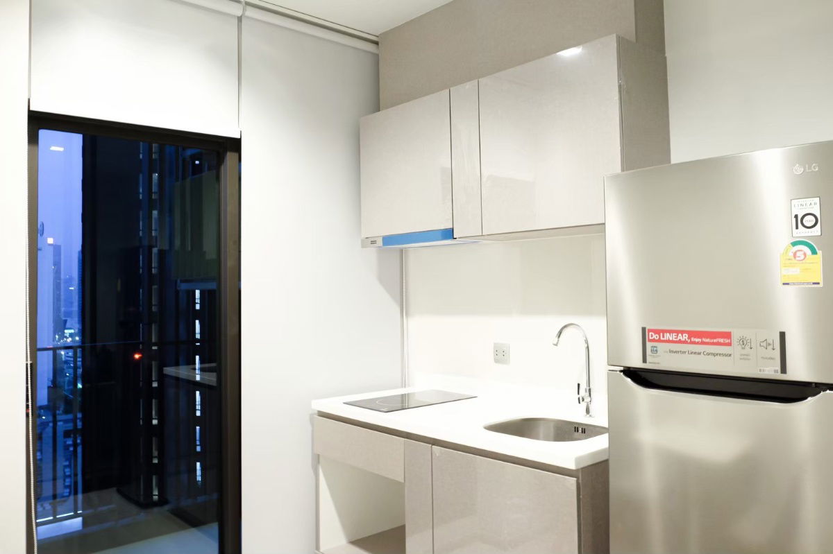 รูป For Rent Condo Life Asoke - Rama 9 fully furnished (S03-2073) - รูปที่ 6/10