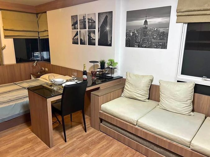 ให้เช่า ไอวี่ รัชดา มีเฟอร์นิเจอร์+เครื่องใช้ไฟฟ้าครบ