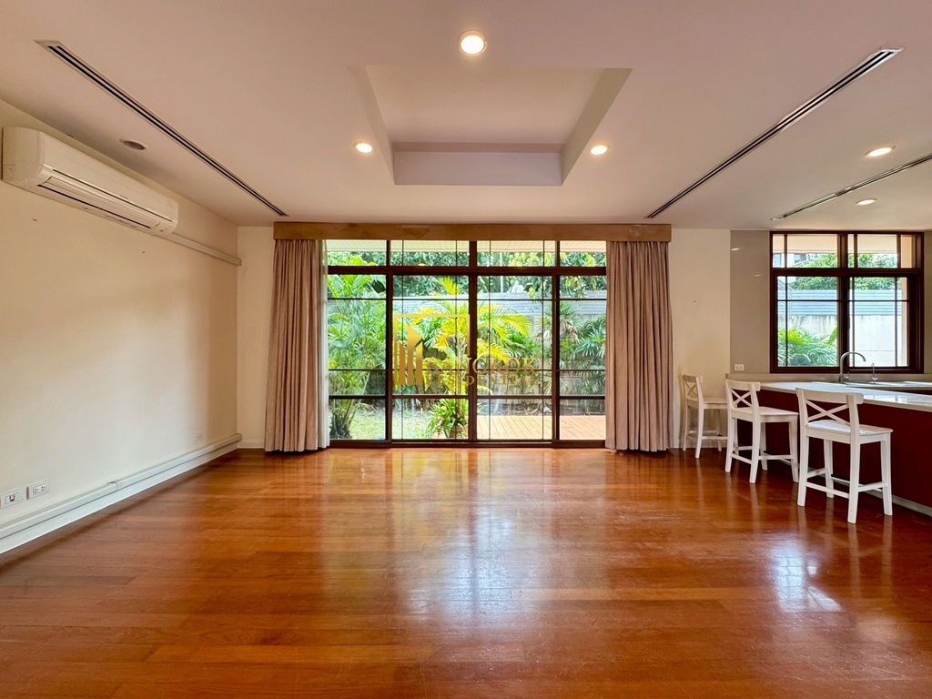 รูป Baan Sansiri 67 | Luxurious 4 Bed Pool Villa in Phra Khanong - BR7959SH - รูปที่ 10/68