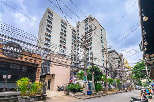 Project Ruenrudee Condominium Picture - 3/8