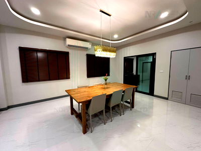 Houses for rent : 🚩 For Rent 2-story House THE CITY BANGNA 4 bedroom 5 bathroom