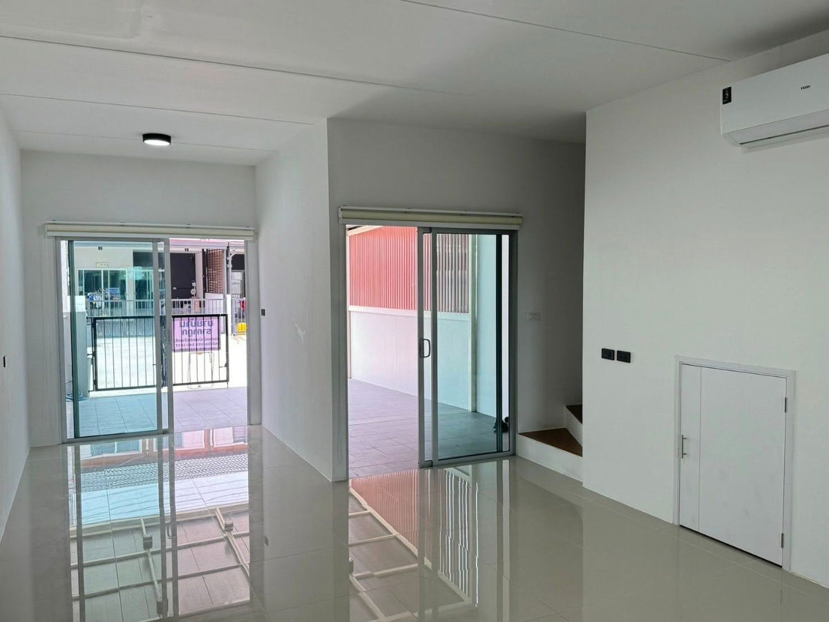 picture 🟢For Sale🟢Pruksa Village Rangsit - Thanyaburi, beautiful house, fully furnished📱ADD LINE @nathong97 (reply ⚡ 24 Hr) P585 - 3/22