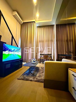 Duplex 1 Bed High Floor  Luxury Condo  Good Location Close to MRT Sam Yan  , Chulalongkorn University  @ Park Origin Chula Samyan