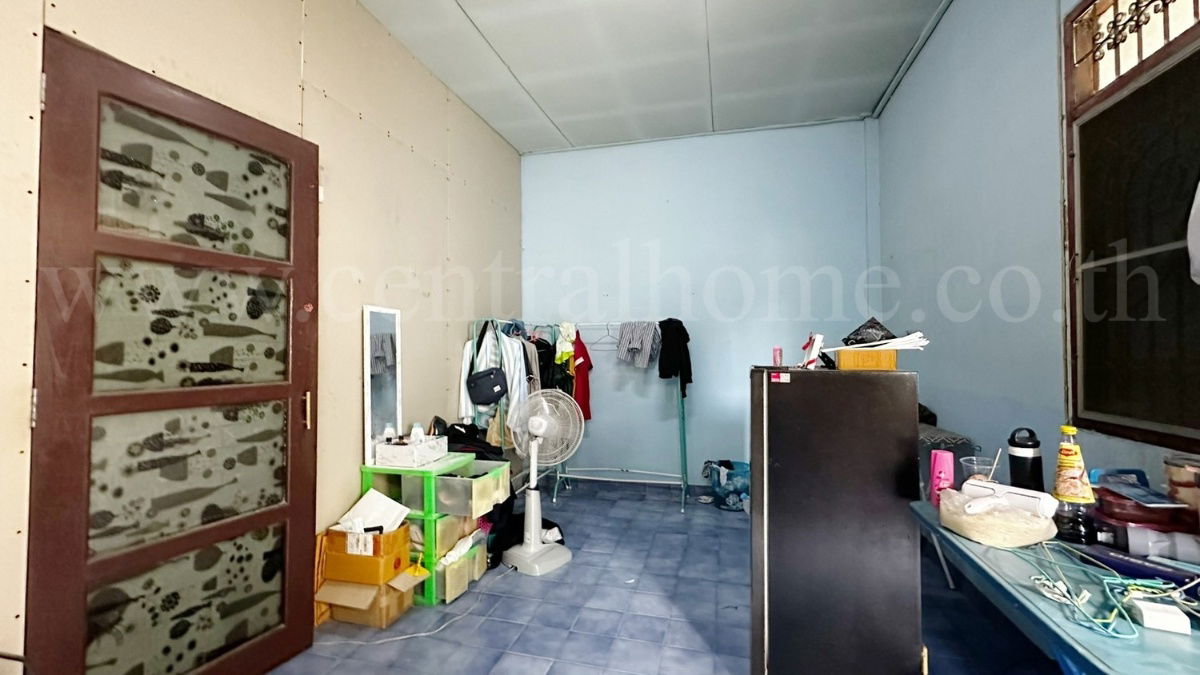 รูป บ้านเดี่ยว พร้อมที่ดิน 93 ตร.วา พหลโยธิน 52 ราคาถูก ทำเลดี - รูปที่ 11/16