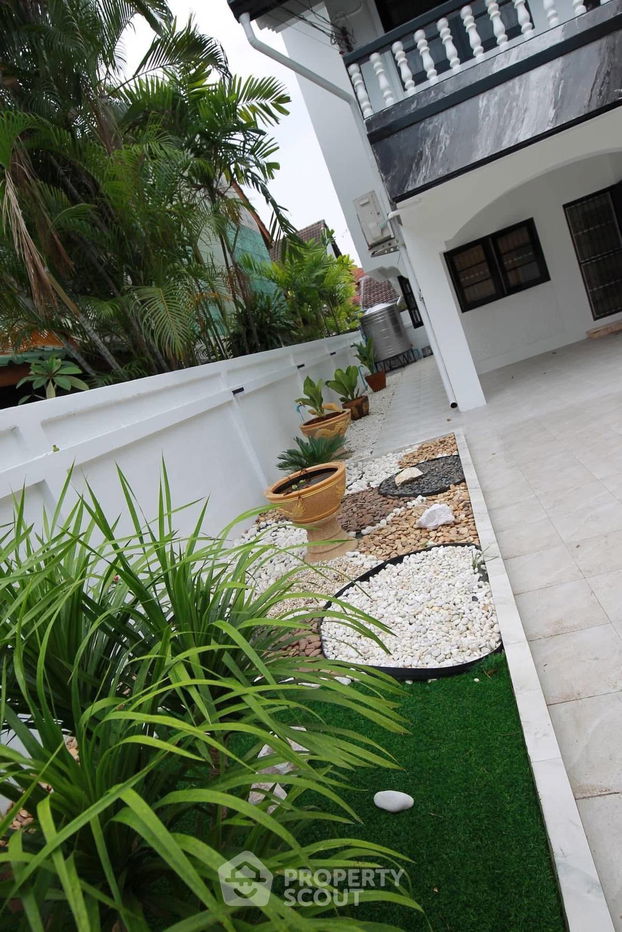 รูป บ้าน 3-ห้องนอน ใกล้ ชายหาดนาเกลือ (ID 2217643) - รูปที่ 18/24