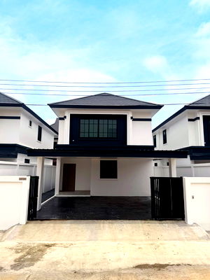 Houses for sale ม.ธนบุรี : For sale: 2-storey detached house, Sin Phatthana Thani Village, Thawi Watthana Road - 50 sq m.