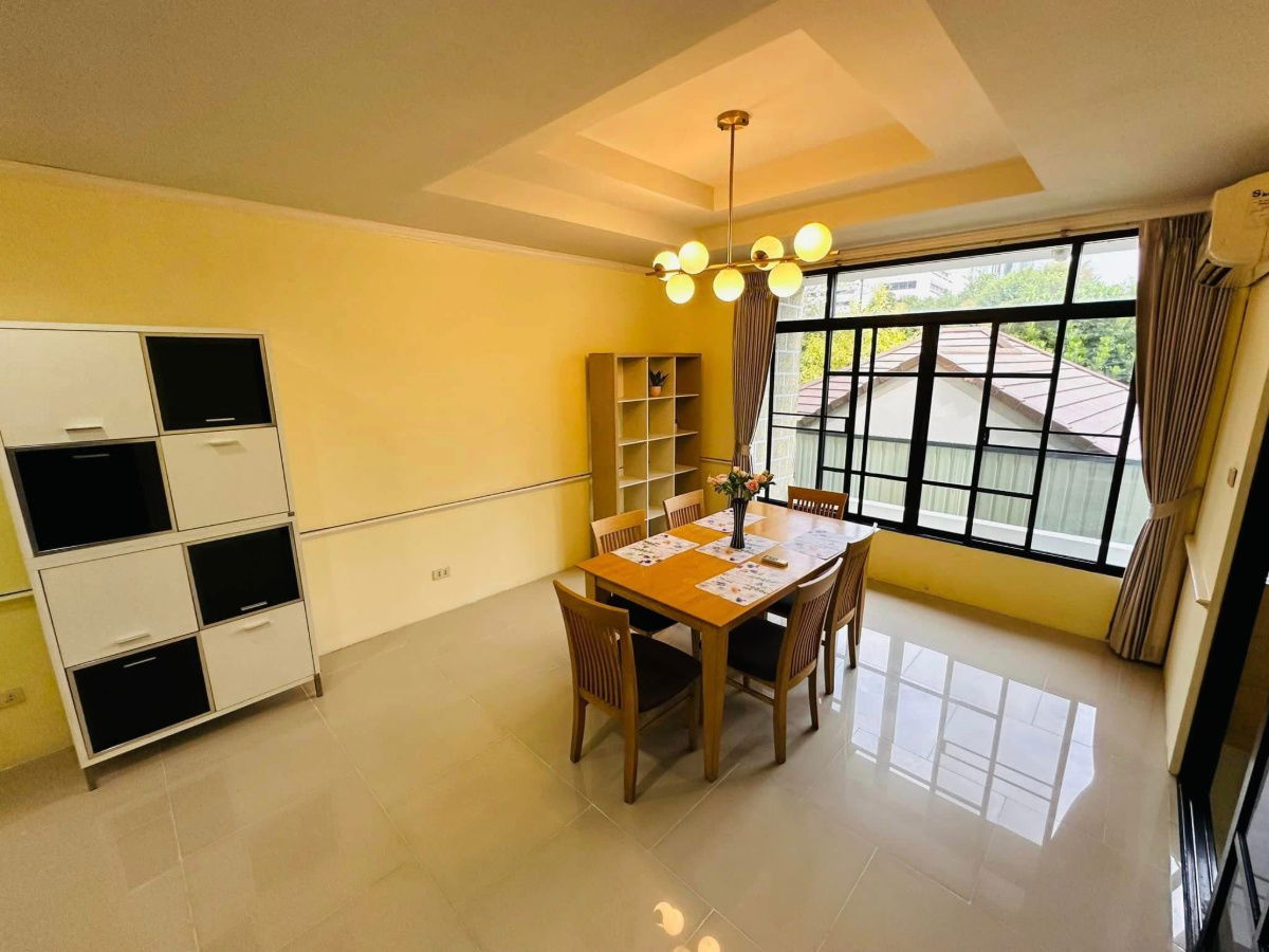 รูป P0097 ให้เช่าทาวน์โฮม อโศก–พร้อมพงษ์ (สุขุมวิท 31) – ทำเลพรีเมียม ใจกลางเมือง ใกล้ BTS และห้างใหญ่ - รูปที่ 5/11