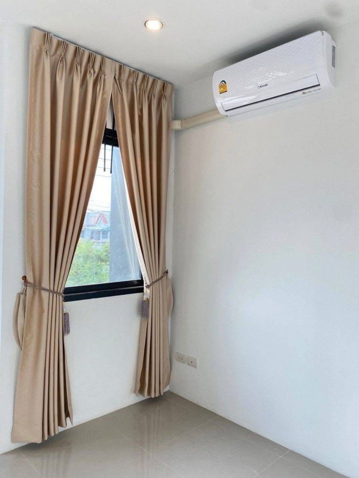 รูป 🏡 ให้เช่าทาวน์โฮมใหม่! 2 ห้องนอน 2 ห้องน้ำ 📍 หมู่บ้านแคปปิตอล ชุมชนหลักทรัพย์ | รังสิต–ธัญบุรี คลอง 8 - รูปที่ 8/11