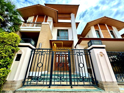 Houses for rent Watthana : Baan Sansiri 67 | Luxurious 4 Bed Pool Villa in Phra Khanong - BR7959SH