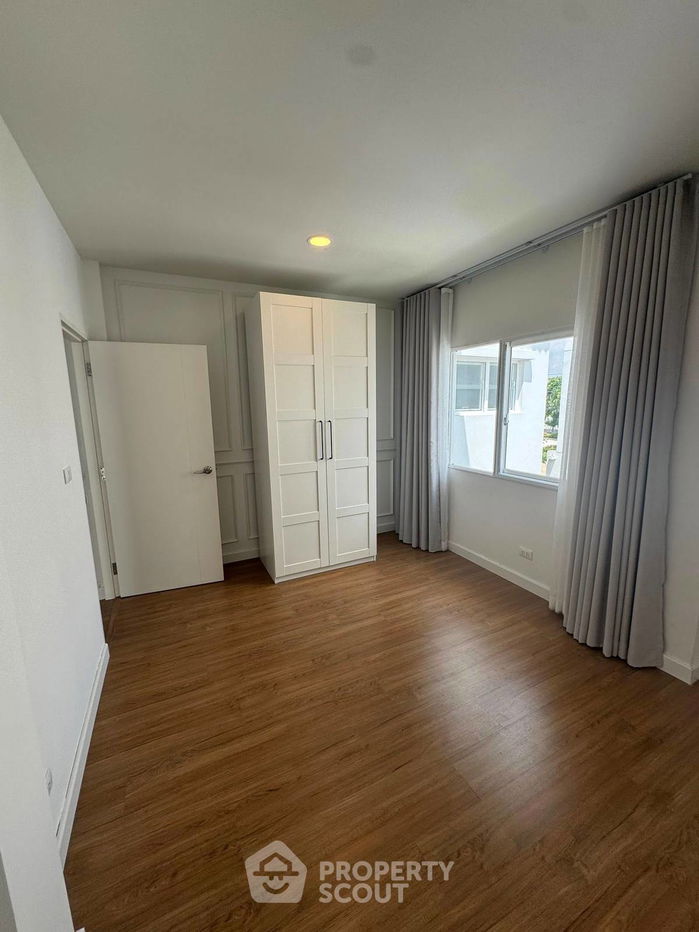 picture 4-BR House in Bang Phriang (ID 2217641) - 17/35