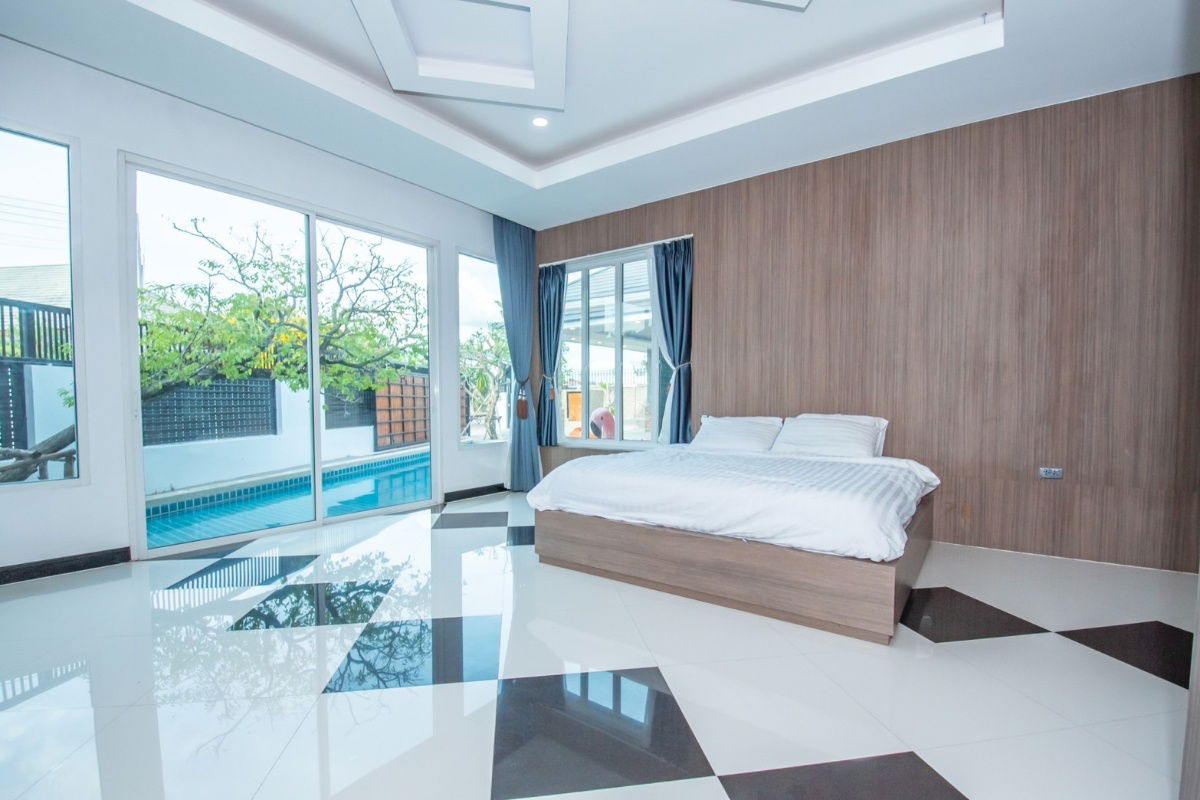 picture Private House with Swimmimg Pool for  rent in Huay Yai - 13/18