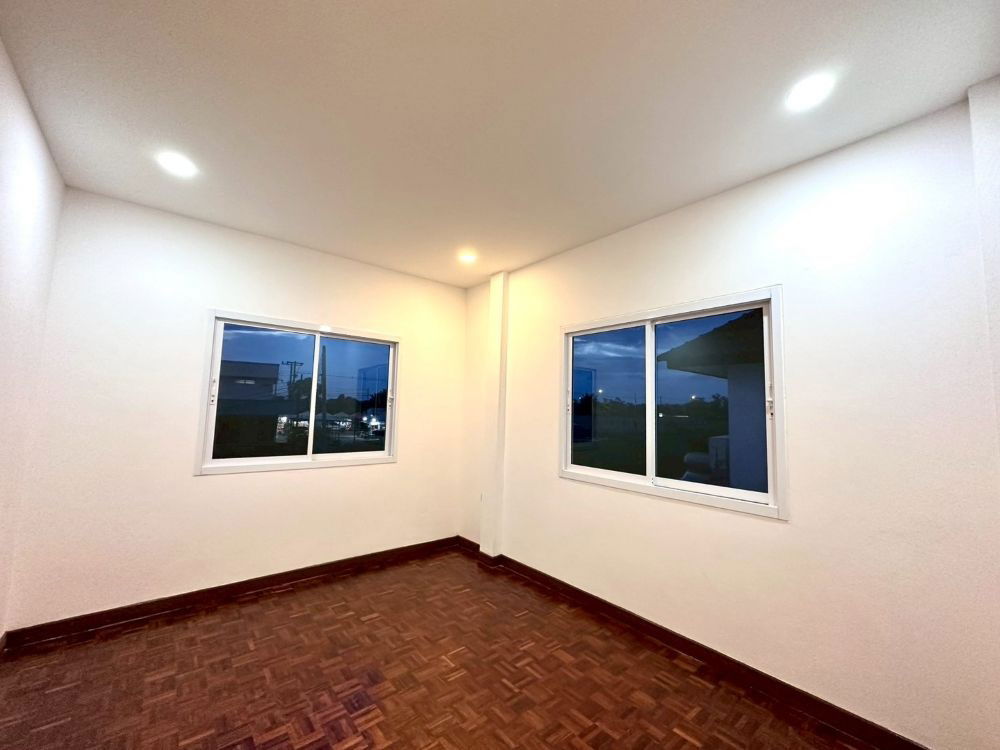 รูป ขายบ้านเดี่ยว 2 ชั้น ม.ยุคลธร 4 ห้องนอน รีโนเวทใหม่ พร้อมเข้าอยู่ ทำเลดี ใจกลางเมือง ต.ปากเพรียว สระบุรี  - รูปที่ 7/18
