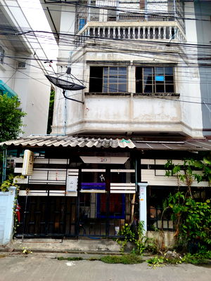 บ้านแฝด เขตภาษีเจริญ : ขายบ้านแฝด พร้อมผู้เช่า เหมาะสำหรับนักลงทุน ดีกว่าฝากเงินแบงค์ 19.2เท่า