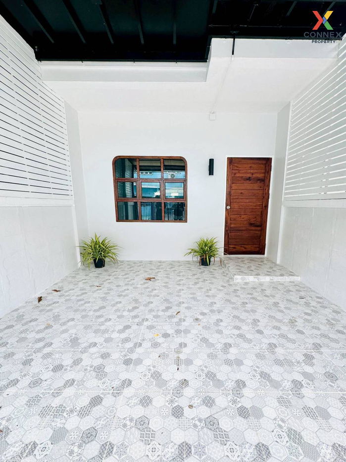 รูป ขายทาวน์เฮ้าส์/ทาวน์โฮม  บ้านบัวทอง 3 รีโนเวทใหม่ บางรักพัฒนา บางบัวทอง นนทบุรี CX-125743 ✅ ทักไลน์ @connexproperty ตอบทันที ทีมงานมืออาชีพ ✅  - รูปที่ 3/12