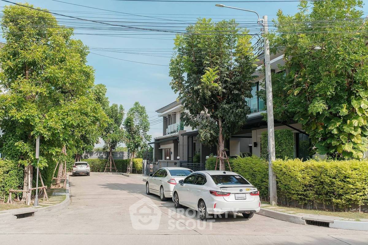 picture 5-BR House in Wat Chalo (ID 2059479) - 2/40