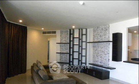 3-BR Condo at Watermark Chaophraya near BTS Krung Thon Buri (ID 1273171)