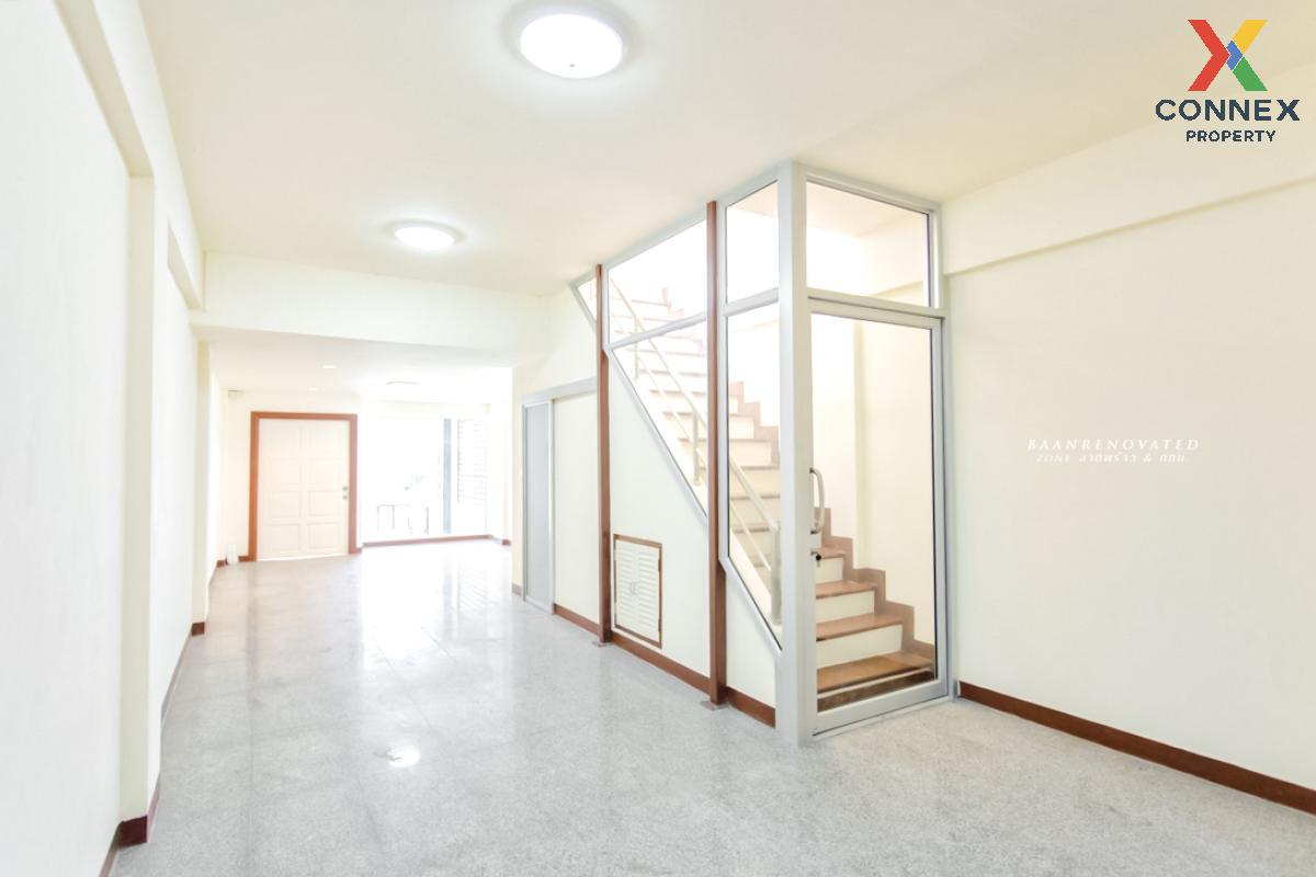 picture For Sale Townhouse/Townhome  , Sriwara Town in Town , newly renovated , Phlapphla , Wang Thong Lang , Bangkok , CX-125992 ✅ Live chat with us ADD LINE @connexproperty ✅  - 5/12