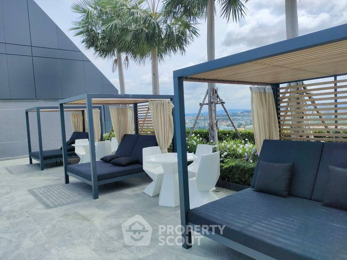 picture 2-BR Condo at Arcadia Millennium Tower close to Pattaya South (ID 2089191) - 11/14