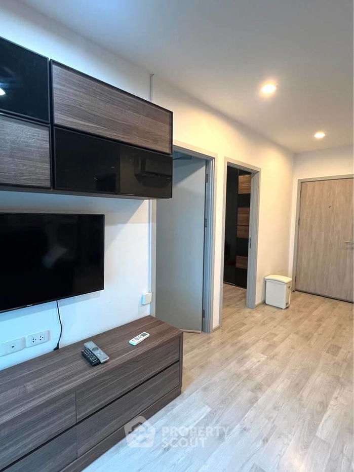 picture 2-BR Condo at Ideo Mobi Charan Interchange near MRT Fai Chai (ID 2217336) - 4/7