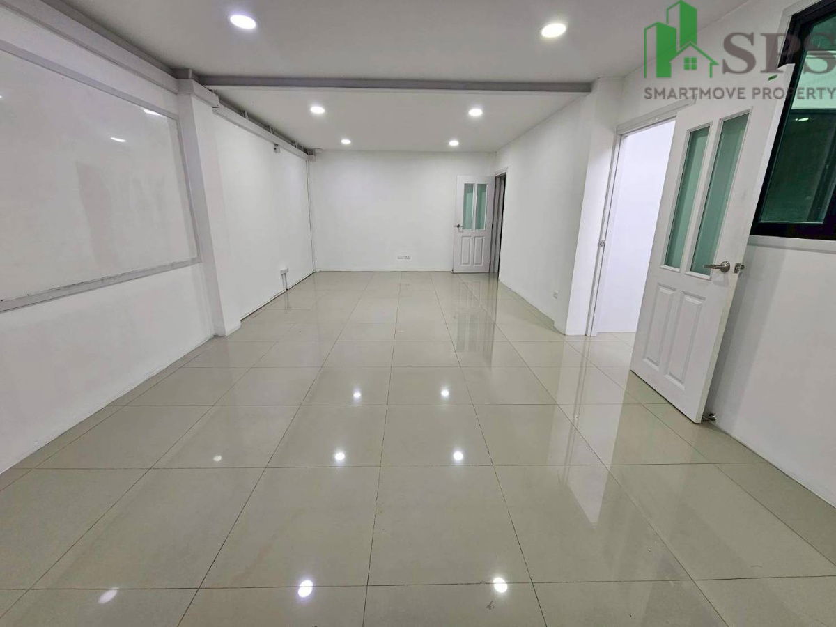picture Home Office in Sukhumvit 50 for RENT ( SPSP617) - 4/20