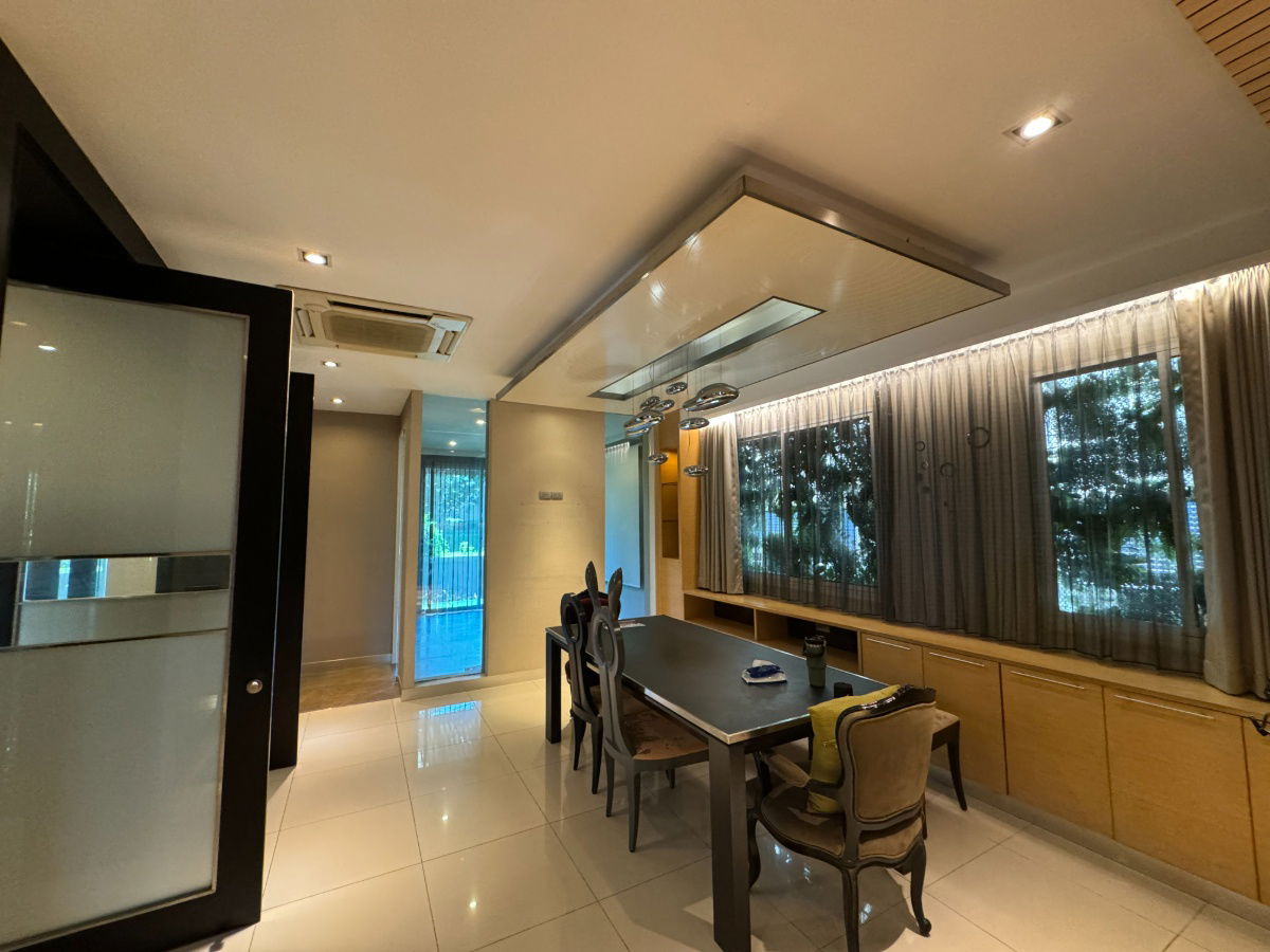picture P0107 Golden Nakara – Spacious Luxury Home in Central Bangkok - 26/40