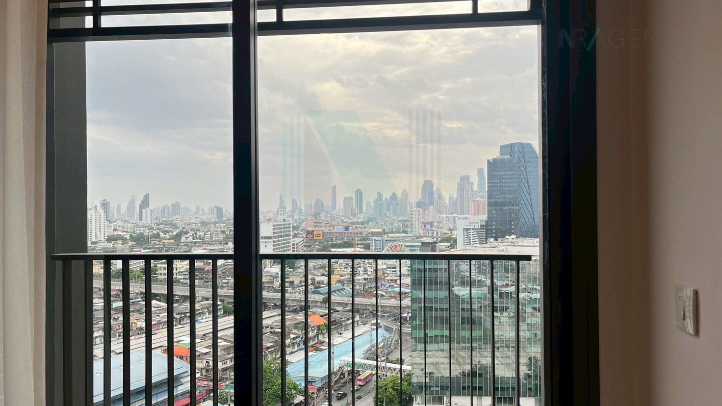 picture 🎉 For Rent Condo LIFE RAMA 4-ASOKE Building 1, Floor 20,1 bed room, Room size 32 sqm - 6/8
