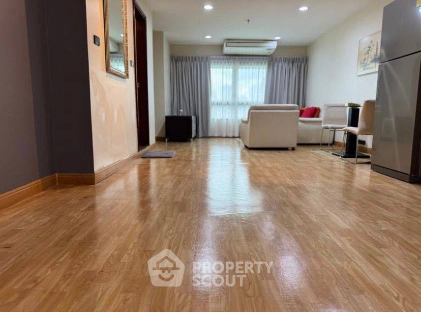 รูป คอนโด 1-ห้องนอน ที่ บ้านเพลินจิต คอนโดมิเนียม ใกล้ BTS นานา (ID 2217362) - รูปที่ 10/16