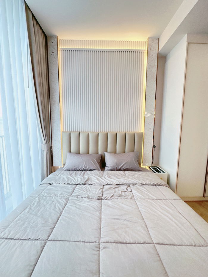 รูป 𝐍𝐨𝐛𝐥𝐞 𝐁𝟏𝟗 ห้องใหม่ แต่งสวย กว้าง เฟอร์นิเจอร์ครบ luxury รับสันญาระยะสั้น  𝟐𝟕,𝟎𝟎𝟎/เดือน - รูปที่ 6/26