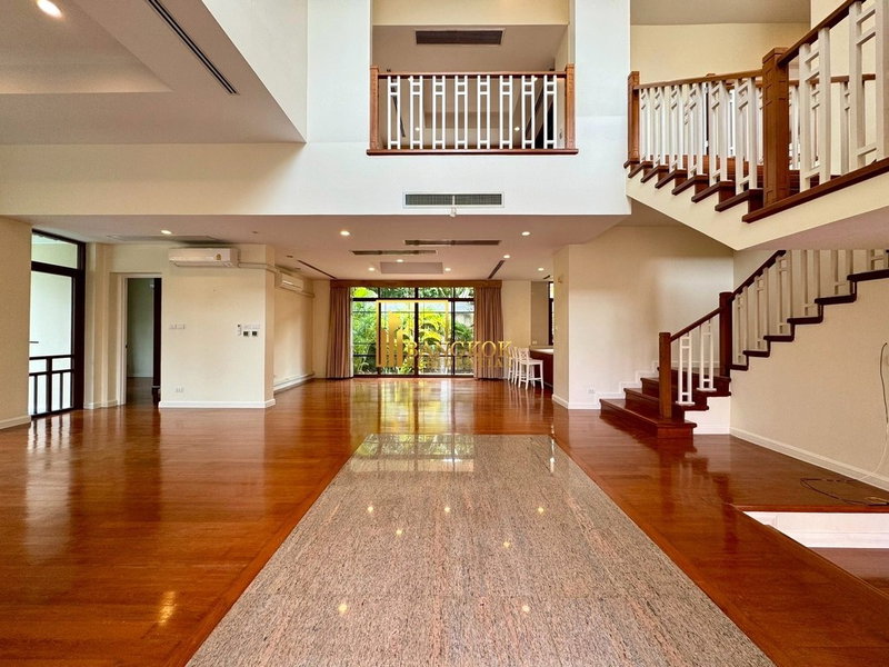 บ้านเดี่ยวให้เช่า : Baan Sansiri 67 | Luxurious 4 Bed Pool Villa in Phra Khanong - BR7959SH