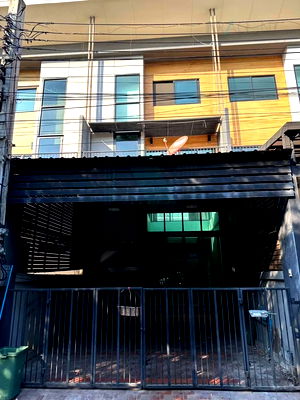 Townhouses for rent : 🎉 For Rent 3-story Townhouse ECO SPACE BANGNA - WONGWAEN 2 bedroom 3 bathroom