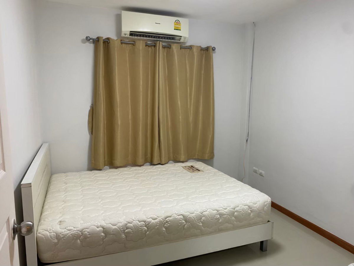 รูป 🏠 บ้านทาวน์เฮ้าส์ 2 ชั้น หมู่บ้านนนท์ธารา2 เส้นนครอินทร์  ราชพฤกษ์-พระราม5 🔸 เนื้อที่ 22 ตร.วา  3 ห้องนอน 2 ห้องน้ำ จอดรถได้ 2 คันรวมหน้าบ้าน  - รูปที่ 17/18