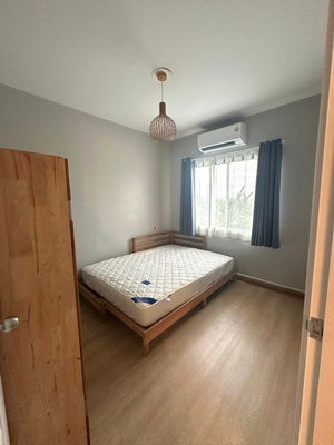 picture FOR RENT THE VILLAGE BANGNA - WONGWAEN 2 / 3 bedrooms 2 bathrooms / 36 Sqw. 140 Sqm. **28,000** CLOSE TO MEGA BANGNA - 8/15