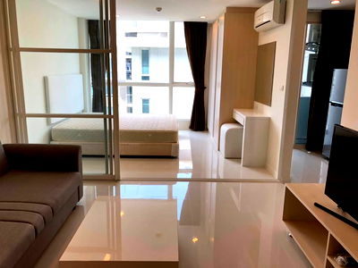 เช่าคอนโด เขตประเวศ : ให้เช่า คอนโด อิลิเม้นท์ ศรีนครินทร์  *ห้องสวย* ที่ Line: @homefinder