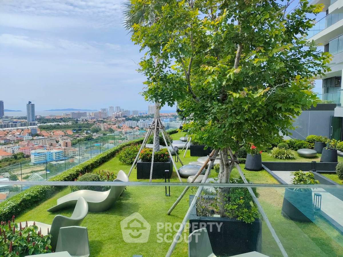 picture 2-BR Condo at Arcadia Millennium Tower close to Pattaya South (ID 2089191) - 9/14