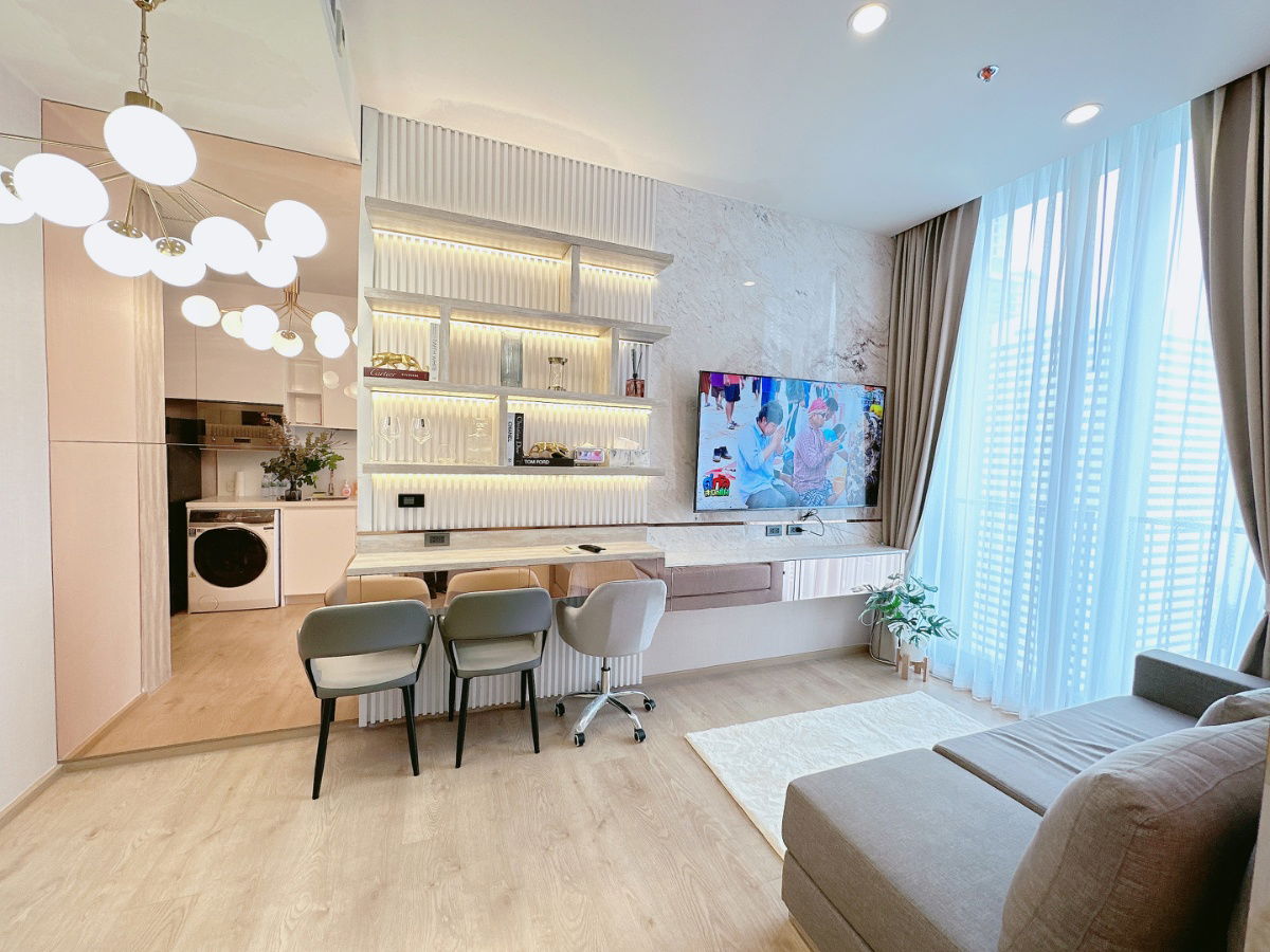รูป 𝐍𝐨𝐛𝐥𝐞 𝐁𝟏𝟗 ห้องใหม่ แต่งสวย กว้าง เฟอร์นิเจอร์ครบ luxury รับสันญาระยะสั้น  𝟐𝟕,𝟎𝟎𝟎/เดือน - รูปที่ 1/26