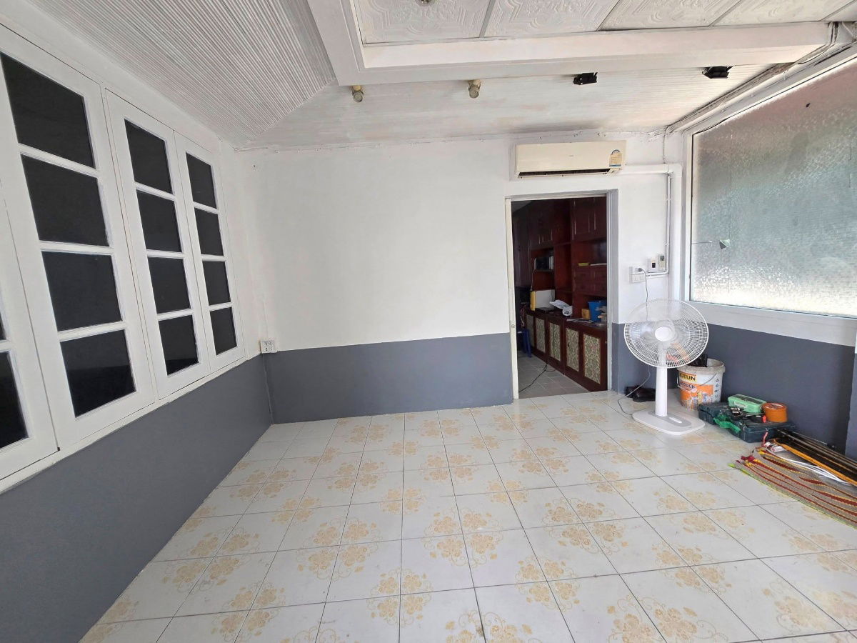 picture For Rent at 2-storey detached house for rent #Huai Khwang Ratchada - 9/21