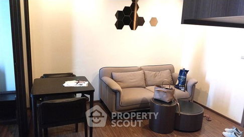 1-BR Condo at The Line Sukhumvit 71 near BTS Phra Khanong (ID 2109748)