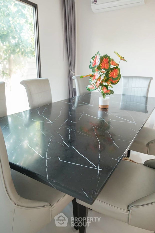 picture 5-BR House in Wat Chalo (ID 2059479) - 15/40
