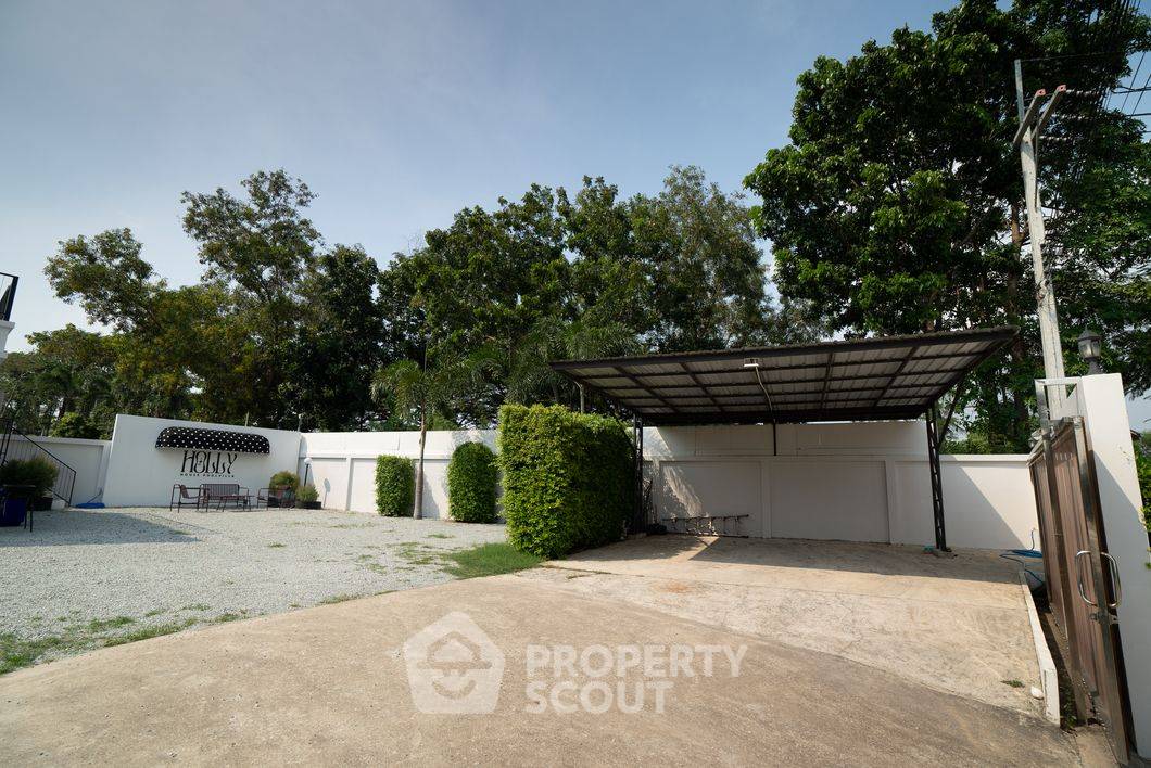 picture 6-BR Villa close to Pattaya (ID 1229337) - 28/34