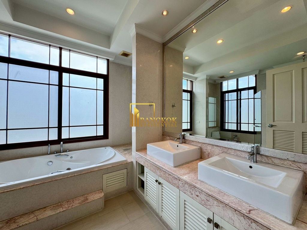 รูป Baan Sansiri 67 | Luxurious 4 Bed Pool Villa in Phra Khanong - BR7959SH - รูปที่ 36/68