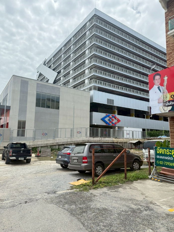 รูป #ให้เช่าอาคารพาณิชย์ 3.5 ชั้น พร้อมดาดฟ้า เหมาะสำหรับทำ Airbnb, Hotel, หรือ Office ย่านรามคำแหง 90  🔥 เช่า 45,000บาท/เดือน (ต่อรองได้ครับ) - รูปที่ 6/28
