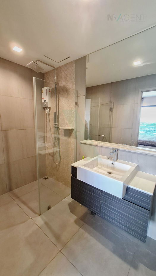 picture 📌 For Sell Condo THE POLITAN RIVE Building 1, Floor 44,2 bed room, Room size 52 sqm - 7/8