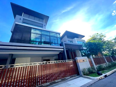 Townhouses for sale Rajapruk University : 🟢For Sale🟢Grand Bangkok Boulevard Ratchaphruek Rama 5 Beautiful house, fully furnished📱ADD LINE @nathong97 (reply ⚡ 24 Hr) P582