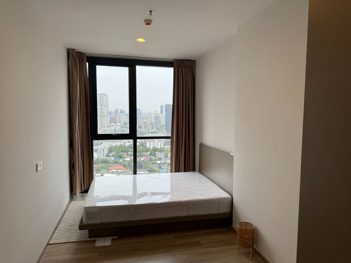 รูป OKA HAUS Sukhumvit 36 | ราคา 18,000 บาท | ห้องสวย ห้องใหม่ เฟอร์นิเจอร์ครบ พร้อมเข้าอยู่ด่วน!! - รูปที่ 6/10
